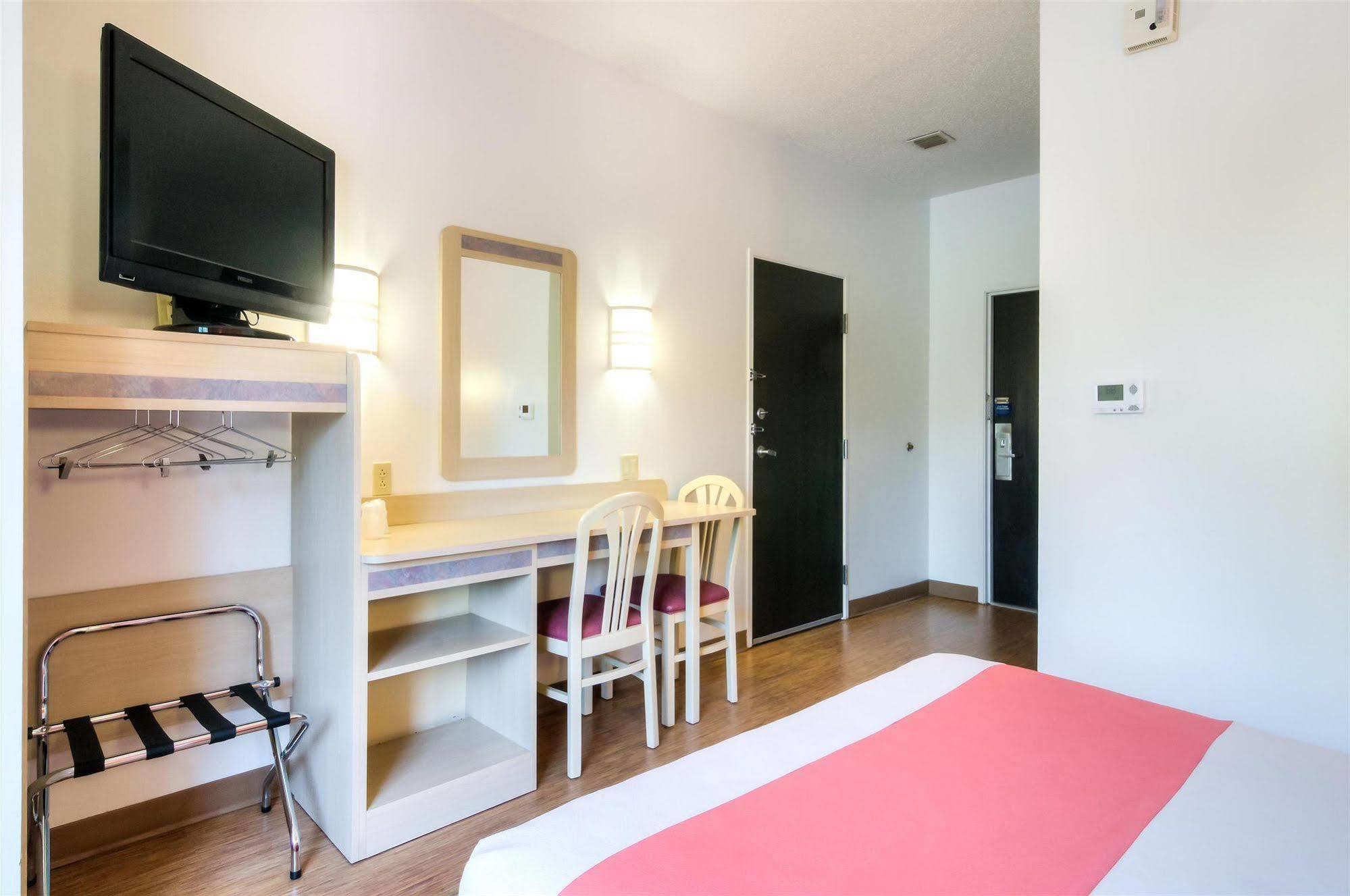Motel 6-Joliet, Il - Chicago - I-55 Zewnętrze zdjęcie